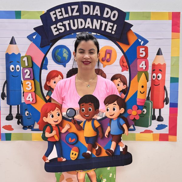 PAINEL📚✨ Feliz Dia do Estudante! ✨📚 - Imagem 3